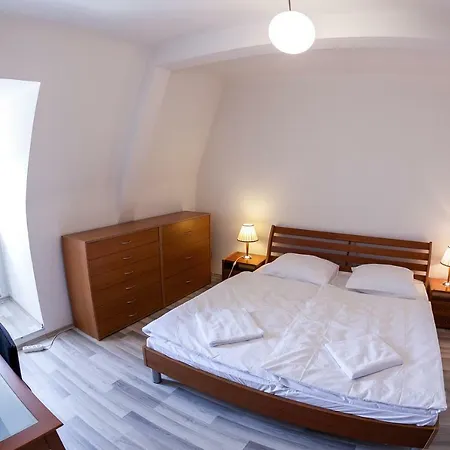 Appartement Under Eiffel Tower